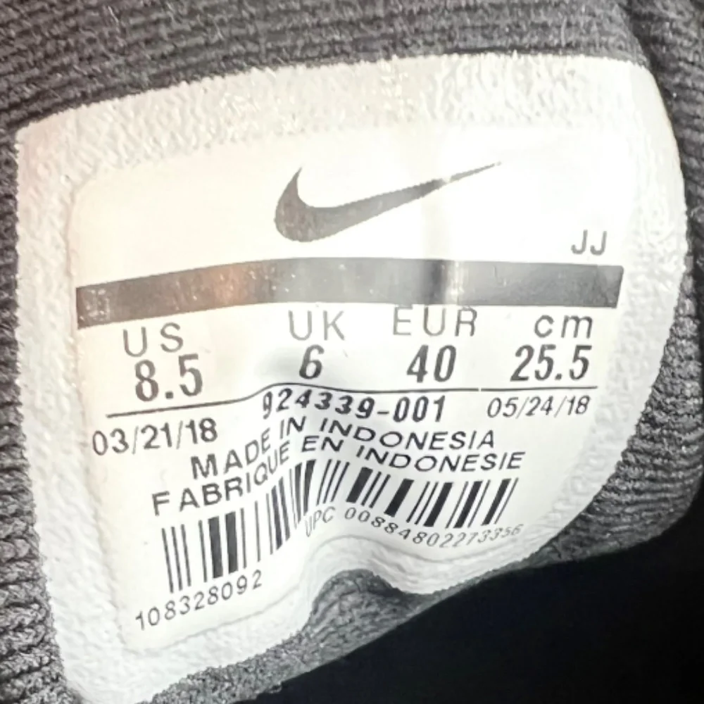 Nike women flex